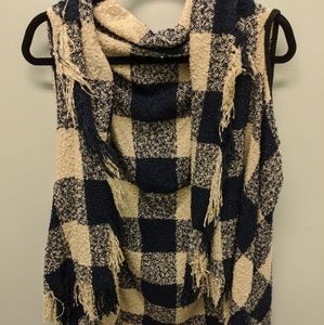 🦥 5/$20 Plaid Vest - Navy